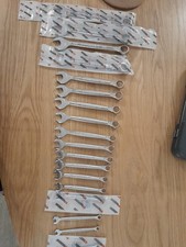 Jeu de 18 clés mixte standard