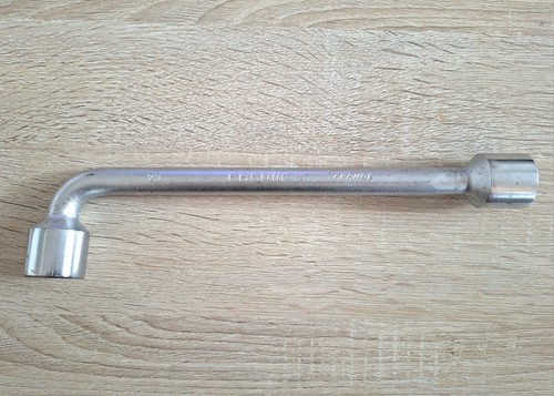 Clé pipe facom - clé, 12