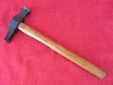 Marteau a garnir Facom 28