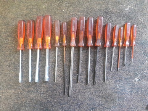 Lot tournevis isoryl facom - 11,